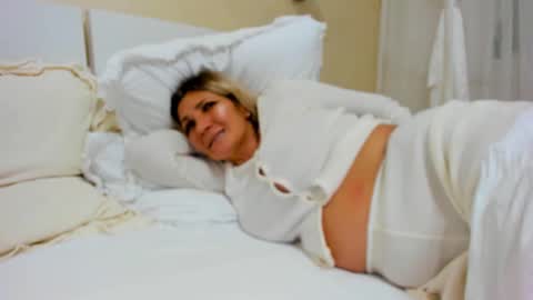 Snapshot of heyheygrey chatting on January 2025 02:53:02 PM Heyheygrey online show from January 2025 02:53:02 PM