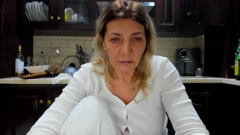 Snapshot of heyheygrey chatting on February 2025 11:42:02 PM Heyheygrey online show from February 2025 11:42:02 PM