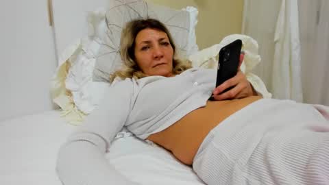 Snapshot of heyheygrey chatting on February 2025 04:26:02 AM Heyheygrey online show from February 2025 04:26:02 AM