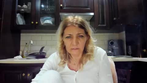 Snapshot of heyheygrey chatting on February 2025 01:57:02 AM Heyheygrey online show from February 2025 01:57:02 AM