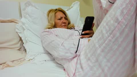Snapshot of heyheygrey chatting on March 2025 04:44:02 PM Heyheygrey online show from March 2025 04:44:02 PM