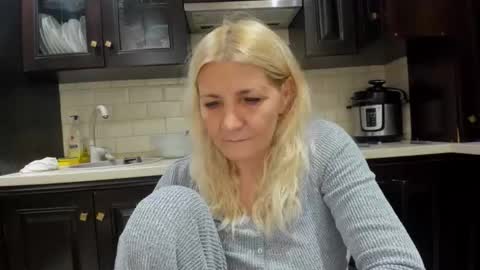 Heyheygrey online show from October 2025 05:55:02 PM