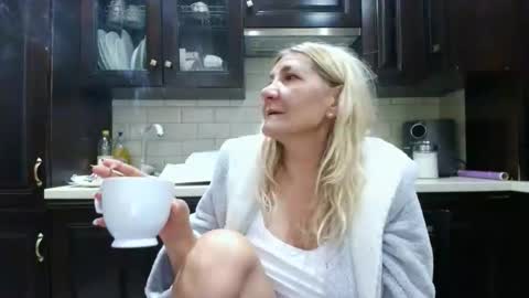 Heyheygrey online show from November 2025 05:39:02 AM