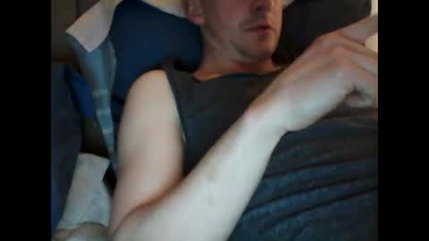 Snapshot of heyimfine1 chatting on March 2025 06:59:01 AM heyimfine1 online show from March 2025 06:59:01 AM