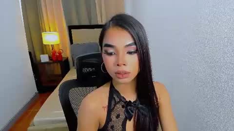 Snapshot of heyitsafira chatting on June 2026 11:15:02 PM SAFIRA 3 online show from June 2026 11:15:02 PM