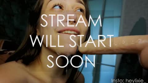 Snapshot of heylixie_ chatting on September 2025 01:28:01 AM Li online show from September 2025 01:28:01 AM