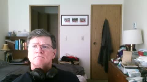 Snapshot of hg99too chatting on December 2024 06:28:02 PM hg99too online show from December 2024 06:28:02 PM