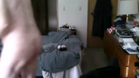 Snapshot of hg99too chatting on December 2024 07:55:01 PM hg99too online show from December 2024 07:55:01 PM