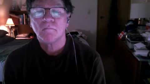 Snapshot of hg99too chatting on December 2024 03:26:01 PM hg99too online show from December 2024 03:26:01 PM