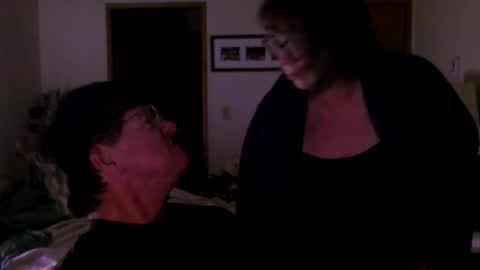 Snapshot of hg99too chatting on December 2024 03:13:02 PM hg99too online show from December 2024 03:13:02 PM