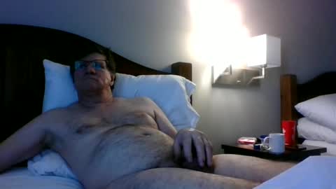 Snapshot of hg99too chatting on January 2025 05:48:01 PM hg99too online show from January 2025 05:48:01 PM