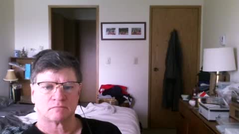 Snapshot of hg99too chatting on February 2025 06:33:02 PM hg99too online show from February 2025 06:33:02 PM