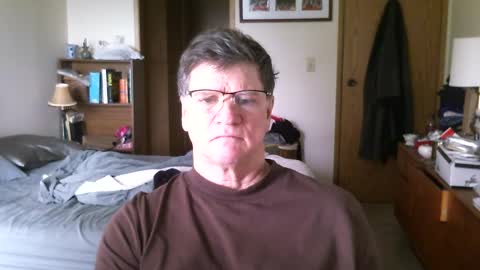 Snapshot of hg99too chatting on February 2025 05:43:01 PM hg99too online show from February 2025 05:43:01 PM