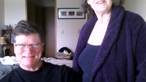 Snapshot of hg99too chatting on February 2025 05:57:02 PM hg99too online show from February 2025 05:57:02 PM