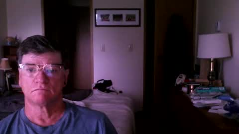 Snapshot of hg99too chatting on September 2025 02:38:02 PM hg99too online show from September 2025 02:38:02 PM