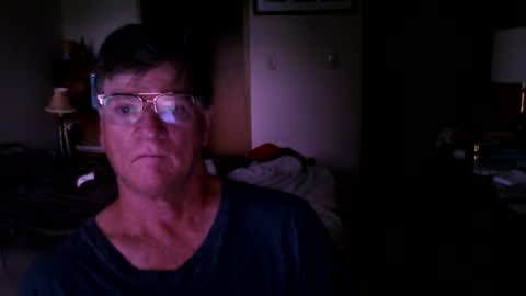 Snapshot of hg99too chatting on September 2025 02:16:02 PM hg99too online show from September 2025 02:16:02 PM