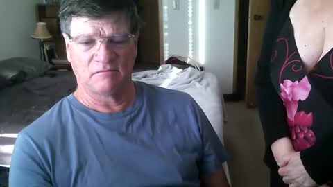 Snapshot of hg99too chatting on September 2025 02:51:02 PM hg99too online show from September 2025 02:51:02 PM