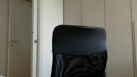 hhombre online show from January 2026 08:49:01 AM