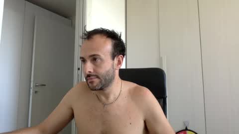 Snapshot of hhombre chatting on July 2026 09:26:01 AM hhombre online show from July 2026 09:26:01 AM