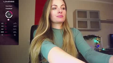 Lina online show from January 2025 12:16:02 PM