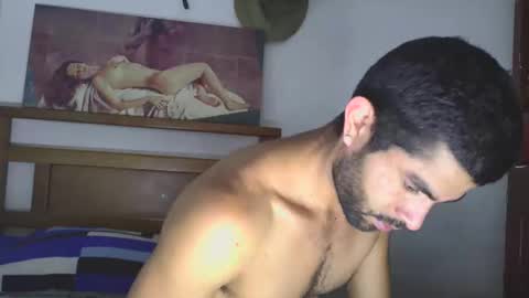 hideonbush online show from October 2025 11:44:01 AM