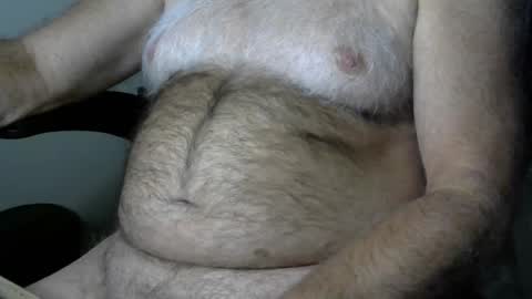 Snapshot of higgins11 chatting on September 2025 03:55:02 AM higgins11 online show from September 2025 03:55:02 AM