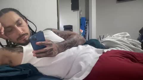 Snapshot of hihello400 chatting on November 2025 11:07:02 PM hihello400 online show from November 2025 11:07:02 PM