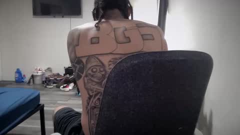 Snapshot of hihello4000 chatting on November 2025 04:51:02 PM hihello4000 online show from November 2025 04:51:02 PM