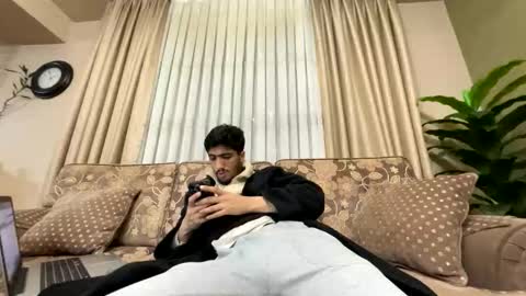 hihi9697 online show from March 2026 10:59:01 PM