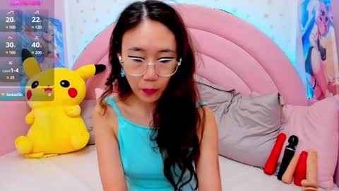 Hikori online show from December 2024 01:43:01 AM