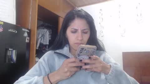 Snapshot of hilari18 chatting on December 2024 08:51:02 AM hilaril18 online show from December 2024 08:51:02 AM
