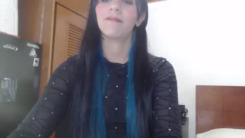 Snapshot of hilari18 chatting on January 2025 12:16:01 AM hilaril18 online show from January 2025 12:16:01 AM