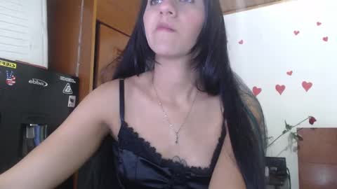 Snapshot of hilari18 chatting on February 2025 01:03:01 AM hilaril18 online show from February 2025 01:03:01 AM