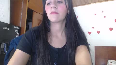 Snapshot of hilari18 chatting on February 2025 02:51:01 AM hilaril18 online show from February 2025 02:51:01 AM