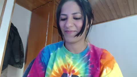 Snapshot of hilari18 chatting on September 2025 06:19:01 PM hilaril18 online show from September 2025 06:19:01 PM