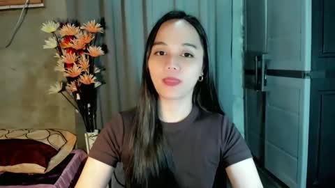 hilarymolly online show from March 2026 02:46:01 AM