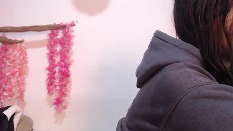 himawary_soin online show from February 2026 02:02:01 PM