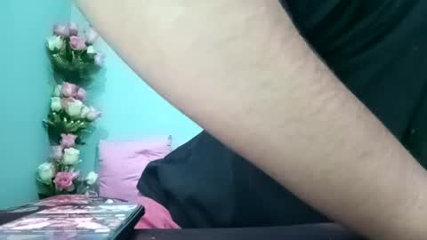 himuhimu22 online show from January 2025 11:11:01 AM