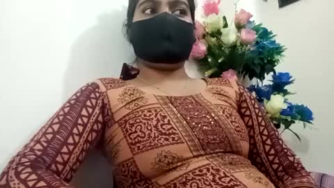 himuhimu22 online show from March 2025 03:51:01 PM