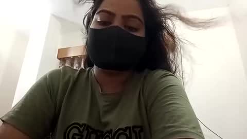 himuhimu22 online show from September 2025 01:00:01 AM