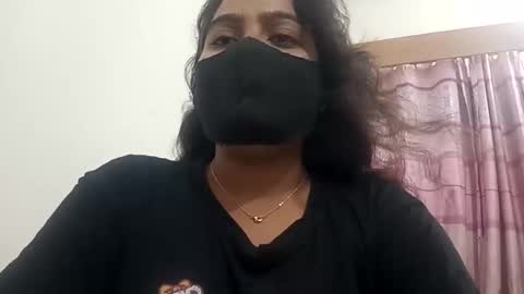 himuhimu22 online show from October 2025 07:47:01 PM