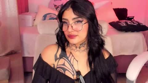  Karol  Independent Model online show from September 2025 02:00:02 AM
