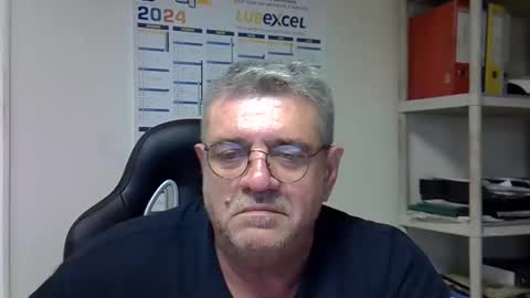 hippo online show from December 2024 12:49:01 PM