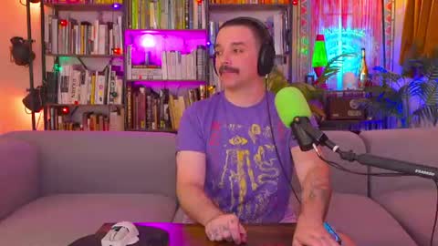 Snapshot of hipstertrashdumpsterfire chatting on June 2026 01:03:01 PM HipsterTrash Clark one half of Task Manager online show from June 2026 01:03:01 PM