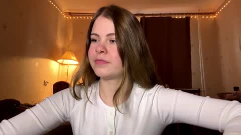 I am Amy ntmu Lets hit 10 Thumbs Up together online show from February 2026 01:20:01 PM