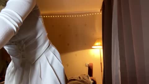 I am Amy ntmu Lets hit 10 Thumbs Up together online show from March 2026 05:30:01 PM