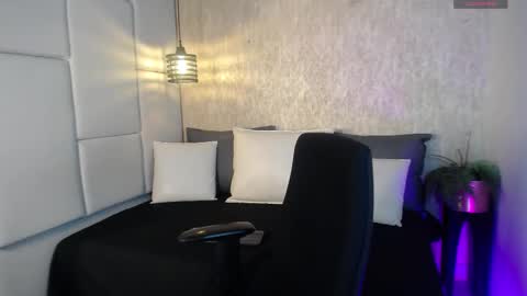 Hisoka online show from February 2026 02:23:01 AM