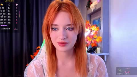 Ella online show from November 2025 05:52:01 PM