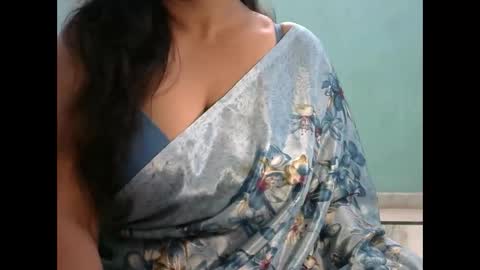 hisslust online show from April 2026 06:02:01 PM