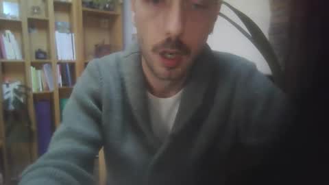 Snapshot of hitmenoww chatting on November 2025 09:53:01 AM hitmenoww online show from November 2025 09:53:01 AM